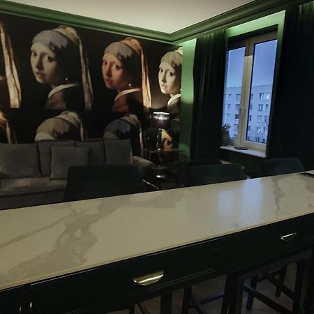 City Center Apartment Near Public Swimming Pool 바르샤바 외부 사진